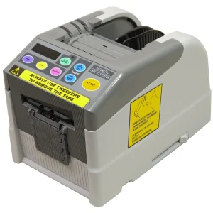tesa® 6068 je popolnoma avtomatski podajalnik z vnaprej nastavljeno dolžino, nadzorom števila kosov in rezilom s fotosenzorjem.